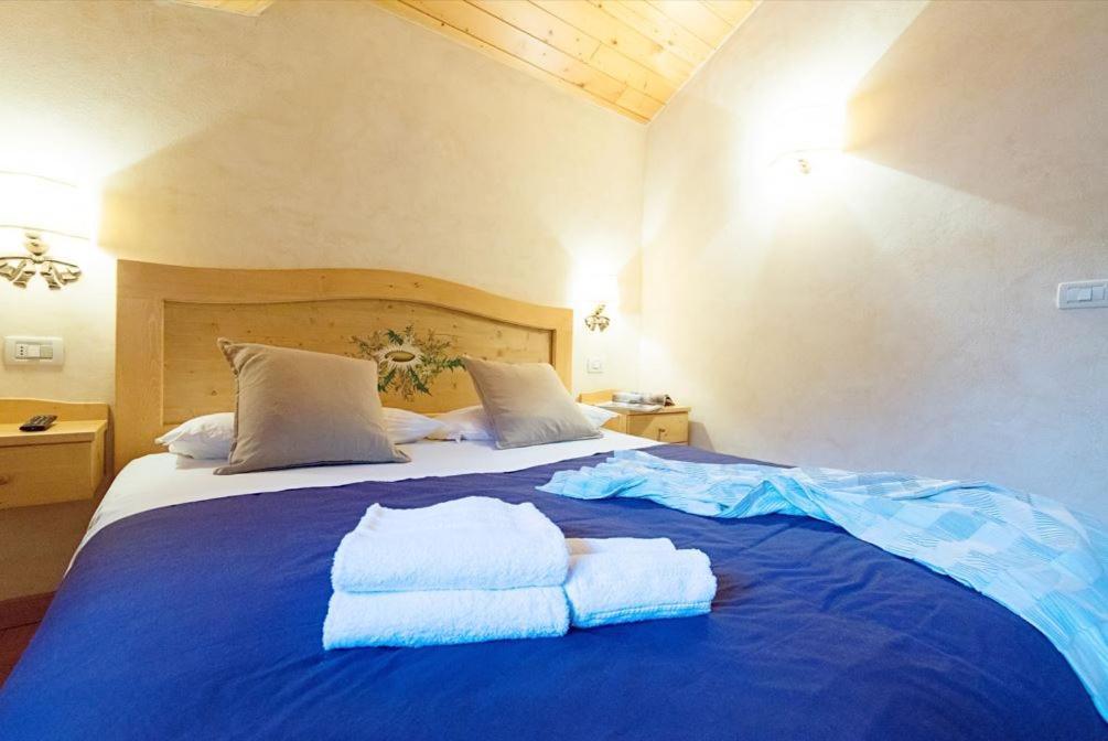 Deliziosa Mansarda Ai Piedi Della Pista 3Tre Apartment Madonna di Campiglio Bagian luar foto