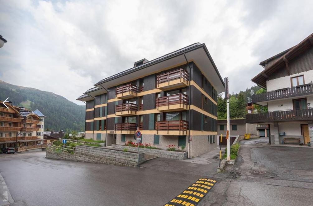 Deliziosa Mansarda Ai Piedi Della Pista 3Tre Apartment Madonna di Campiglio Bagian luar foto
